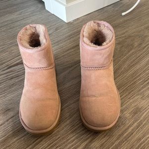 Light pink Ugg boots
